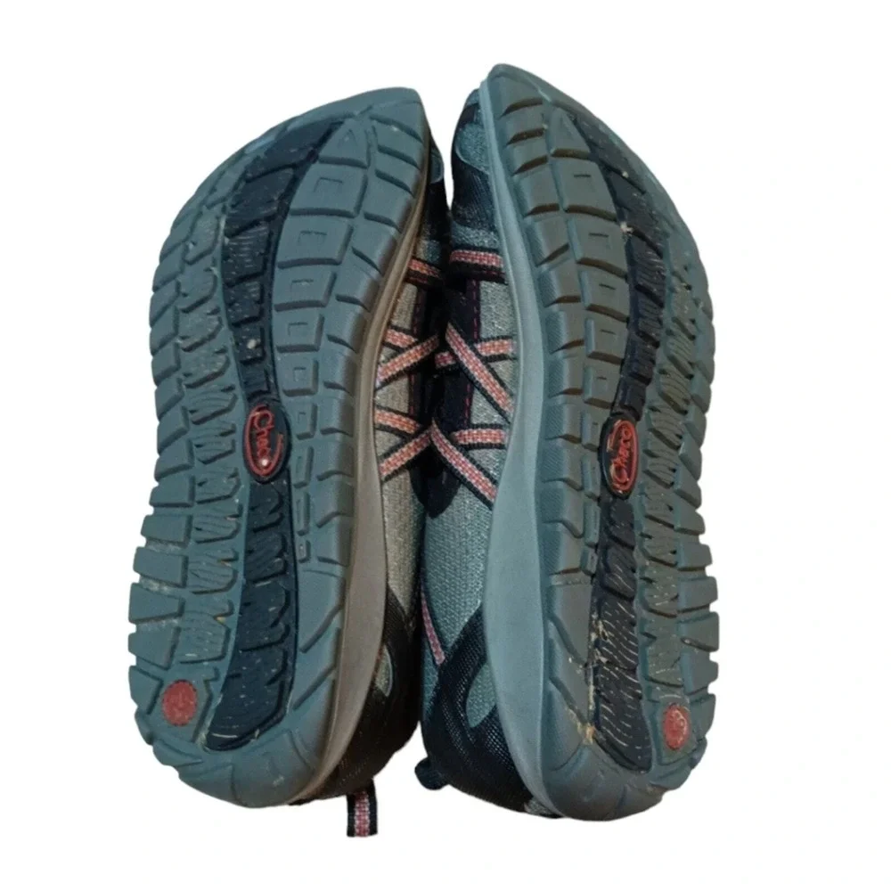 Chaco Outcross Kids Junior Hiking Shoes Grey Red Bungee J190201 Size 5 US 36 EUR